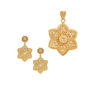 22k Gold Star Mesh Pendant Set