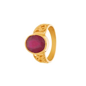 22k Gold Oval-cut Ruby Ring 