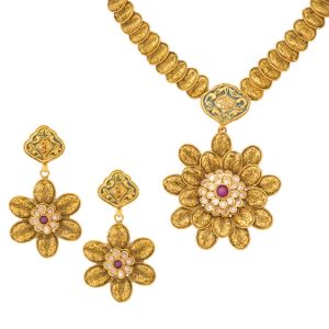 22k Gold Floraz Antique Gold Necklace