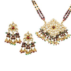 22k Gold Riwaaz Kundan Necklace